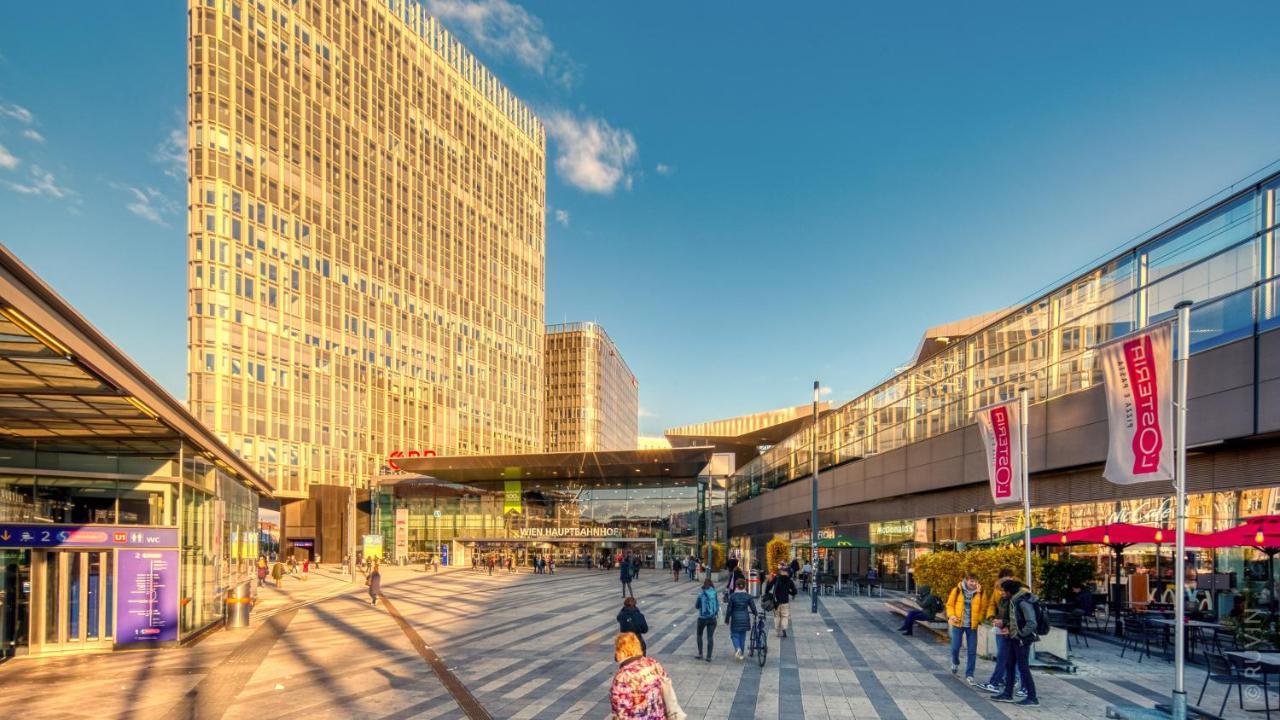 High Rise, Netflix, 2 Min To Main Station Leilighet Wien Eksteriør bilde